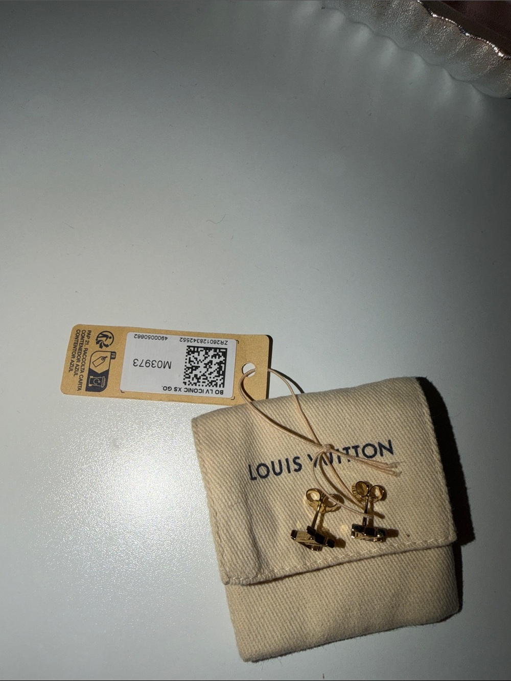 Louis Vuitton Lv iconic xs earrings - Picture 4 of 7